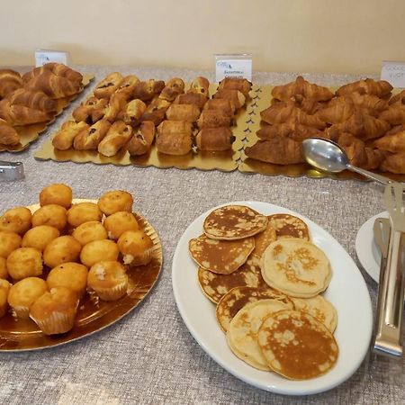 Hotel Caravel Sottomarina Ngoại thất bức ảnh